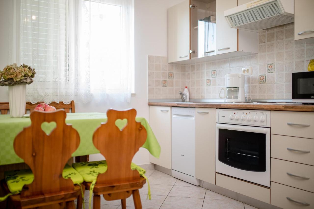 Apartment Marisol Barbat Barbat na Rabu Εξωτερικό φωτογραφία